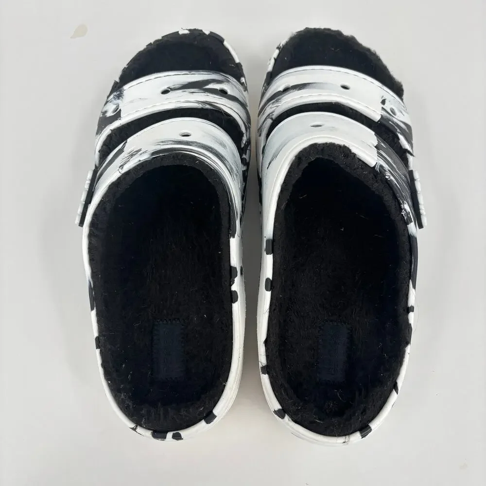 Crocs Classic Cozzzy Sandals Mens Size 14 Faux Fur Lined Black‎ White Marbled